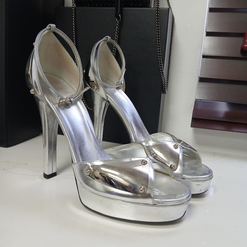 GUCCI SANDALS - Picture 3 of 6